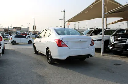 Nissan Sunny SE, миниатюра 4