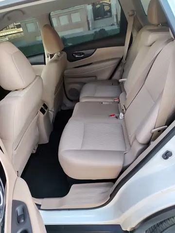 2022 Nissan X-TRAIL 照片 10