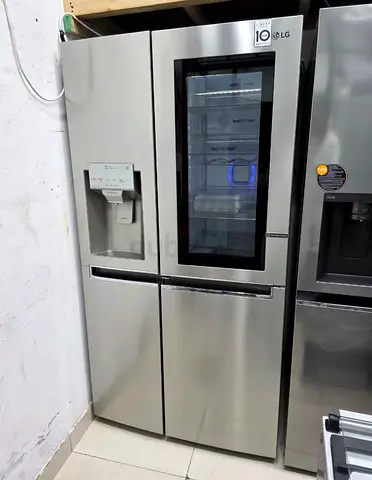 LG Instview Fridge Freezer