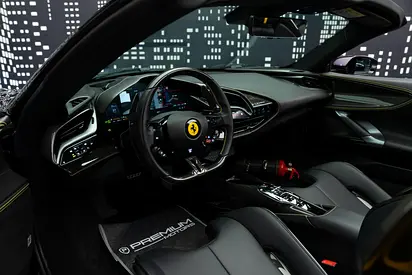 صورة 10 لـ 2024 Ferrari SF90 SPIDER