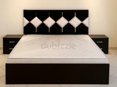 King bed frame with headboard and 2 matching bedside tables