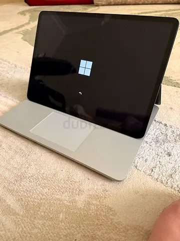 Microsoft Surface Laptop Studio – i5 / 16GB RAM / 512GB SSD