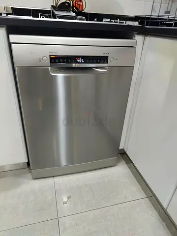 Bosch series 4 Wi-fi model 3 Racks Dishwasher