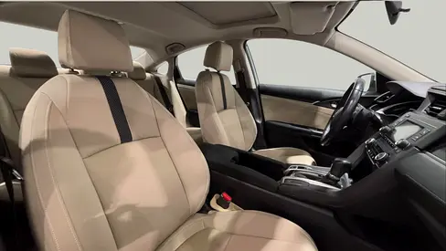 صورة 6 لـ 2020 Honda CIVIC