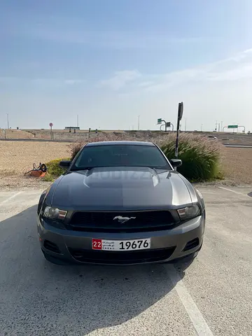 Ford Mustang V6 2012 GCC Specs V6 Manual Transmission