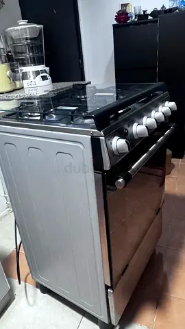For sale Midea Cooking Range Model LME62028-FFD - 60x60cm  Excellent & super clean condition,