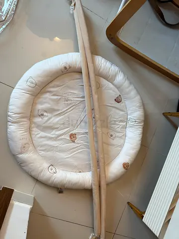 Soft round baby play mat / tummy time mat - neutral beige