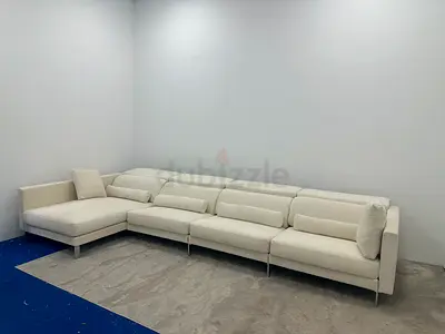 Still brand new Italy brand lshape sofa