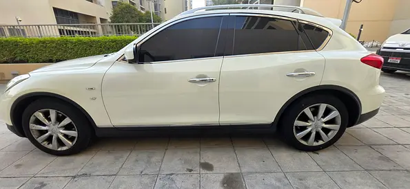 2015 Infiniti QX50 照片 2
