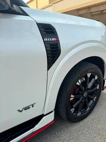 2025 Patrol LE Platinum 2026 Twin Turbo Warranty and Service Pack