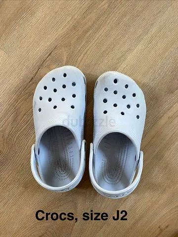 Crocs size J2