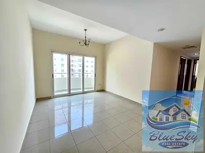 Central ac 2bhk with balcony Fully open view just for rent 37k