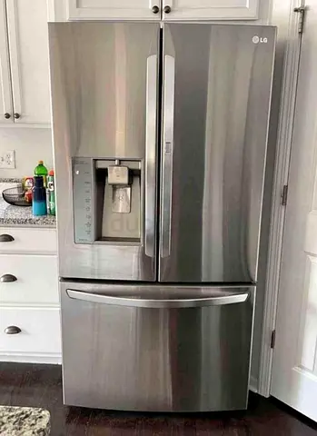 Free Delivery- LG French Door Refrigerator with Ice Maker & Water Dispenser 90cm