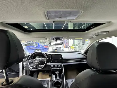 Hyundai Elantra Premium, миниатюра 9