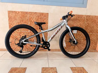 Scott Roxter 24” Plus tire Kids Bike