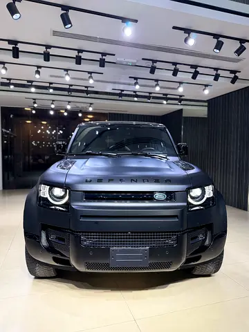 Land Rover Defender 110 X-Dynamic SE P400, миниатюра 3