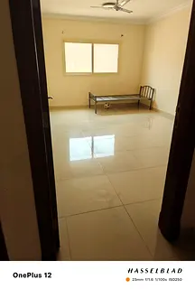 Room for Sharing with Separate Washroom and Sharing Kitchen for Executive Ladies