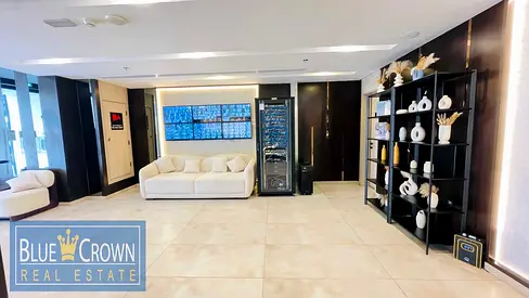 European Style |Fully Furnished |Near to Circle Mall