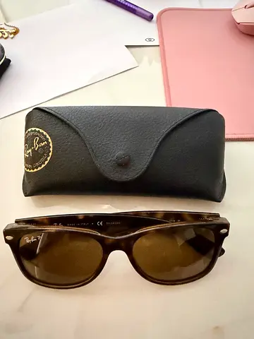 Ray-Ban brown tortoiseshell sunglasses with case