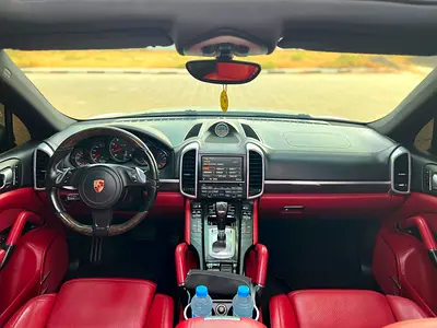 2014 Porsche CAYENNE — миниатюра 7