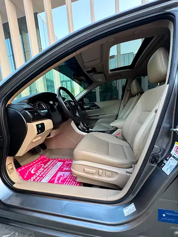 2016 Honda ACCORD 照片 2