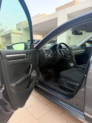 2016 Volkswagen PASSAT — миниатюра 11