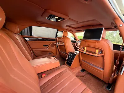 صورة 16 لـ 2014 Bentley FLYING SPUR