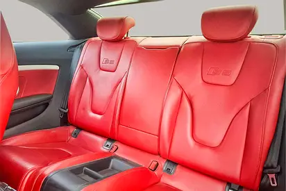 صورة مصغرة 14 لـ 2011 AUDI S5