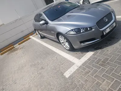 صورة 6 لـ 2013 Jaguar XF