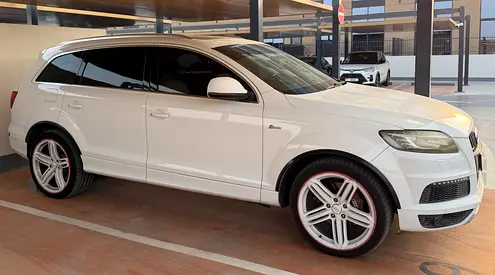2011 AUDI Q7 照片 1
