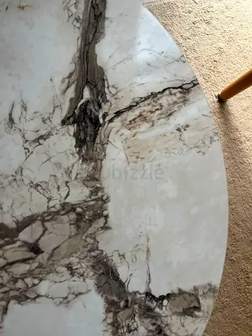 Round Side Table