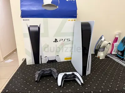 PlayStation 5 disk edition with 2 controllers