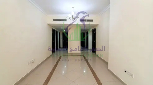 شقة 3 غرف وصالة للإيجار في التعاون | إطلالة بحرية | غرفة خادمة | باركينغ مجاني