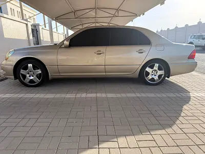 2001 Lexus LS-SERIES 照片 4