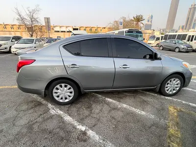صورة 4 لـ 2013 Nissan VERSA
