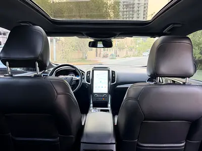 2021 Ford Edge ST — zdjęcie 19