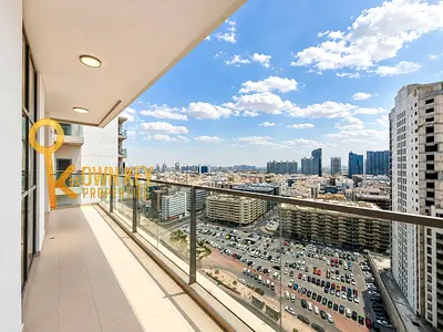 21 Days Free | Skyline View | Upto 12 Cheques | Close To Metro