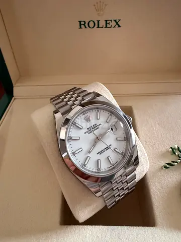 Rolex Datejust size 41 model 2025 white dial jubilee bracelet used like new with full protection