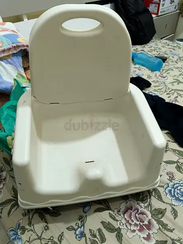 White Plastic Baby Booster/Feeding Seat with Backrest - Good Used Condition