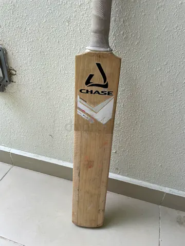 Chase Cricket Bat GR1+ New=1500 aed