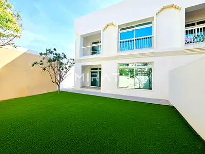 Semi detached | Private Garden | Premium