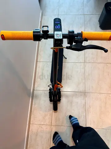 Kugoo Pro 4 e-scooter like new condition (slightly negotiable)