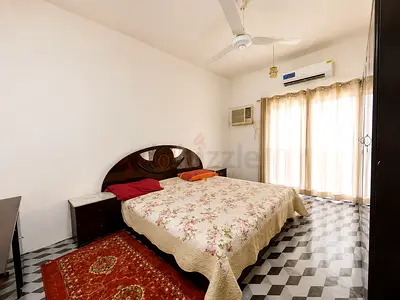 Private Room in 3 Bedroom Apartment for Indians only