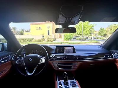 2017 BMW 7-SERIES 缩略图 8