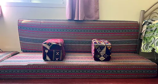Majlis sofa 3 seater 1 seater free
