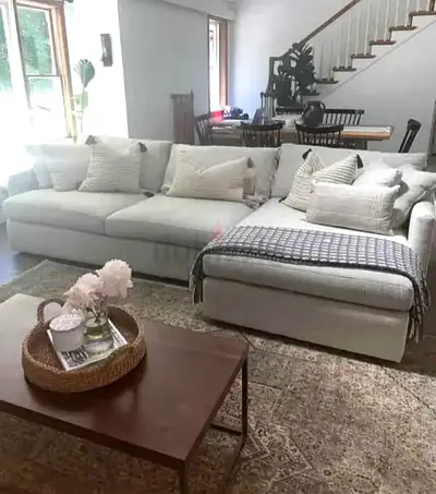 Looks great condition Crate&Barrel Lounge Deep feather filled L Shape Sofa Beige