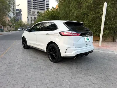 2021 Ford Edge ST — zdjęcie 4