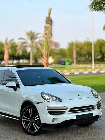 2014 Porsche CAYENNE — миниатюра 18