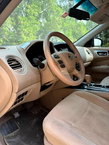 2015 Nissan PATHFINDER 缩略图 15