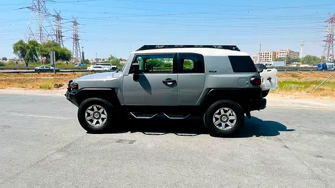 2017 Toyota FJ CRUISER — фото 7
